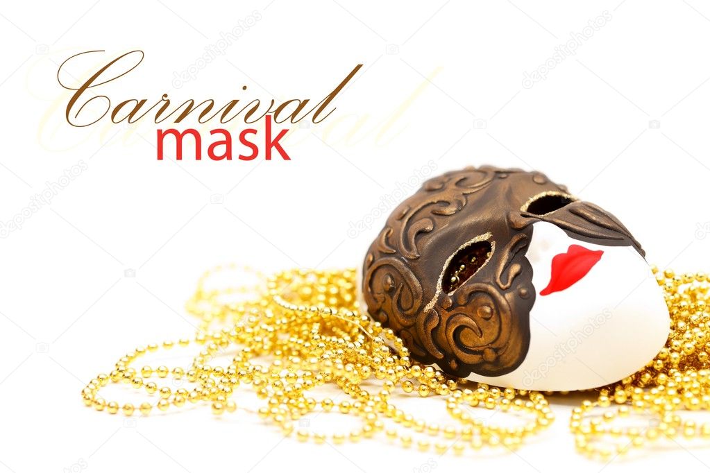 Mask with bead