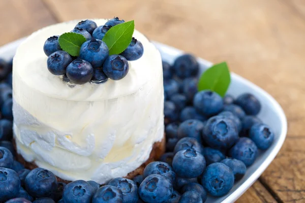 Fruit dessert — Stock Photo, Image