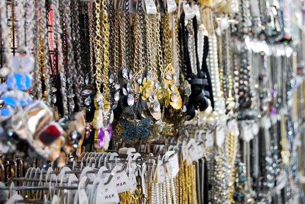 Variety of jewelry in market — Stock Photo, Image