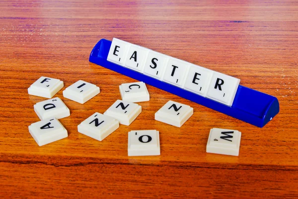 Easter letter on wood table — Stock Photo, Image