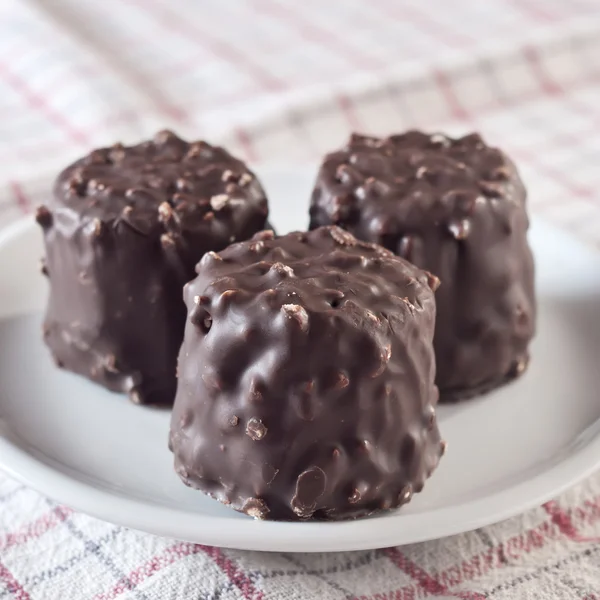 Biscotti al cioccolato con arachidi — Foto Stock