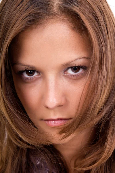 Стиль волос молодой женщины — стоковое фото