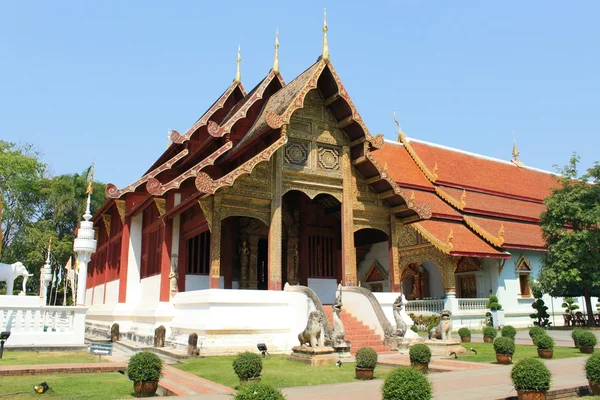 Templo budista en Tailandia —  Fotos de Stock