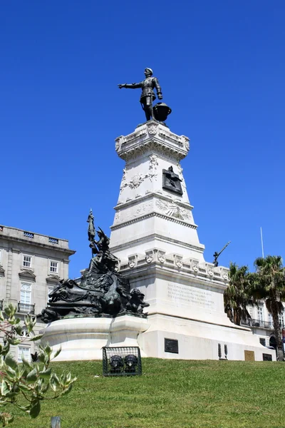 Статуя в Порту — стоковое фото