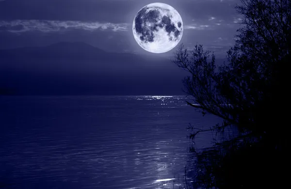 Blue moon — Stock Photo, Image
