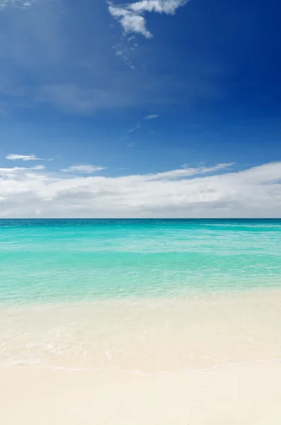 Playa de arena blanca — Foto de Stock