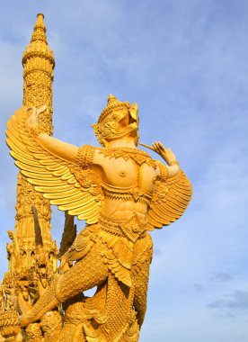 Garuda heykeli