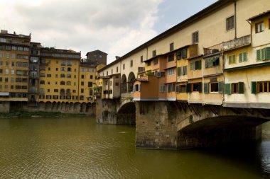 Floransa ponte veccio yan