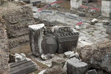 Roma Forumu tapınak taş Harabeleri