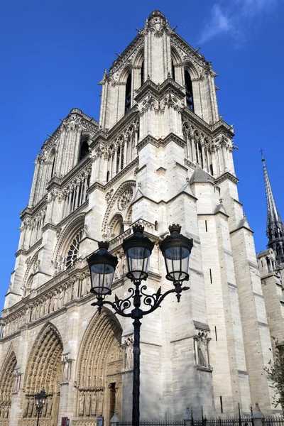 Notre-Dame de paris. Paris, france. — Photo