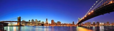 New York'un manhattan panorama alacakaranlıkta