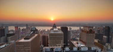 New York'ta gün batımı panorama