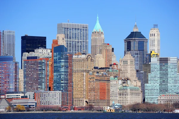 Wolkenkrabbers van new york city-manhattan — Stockfoto