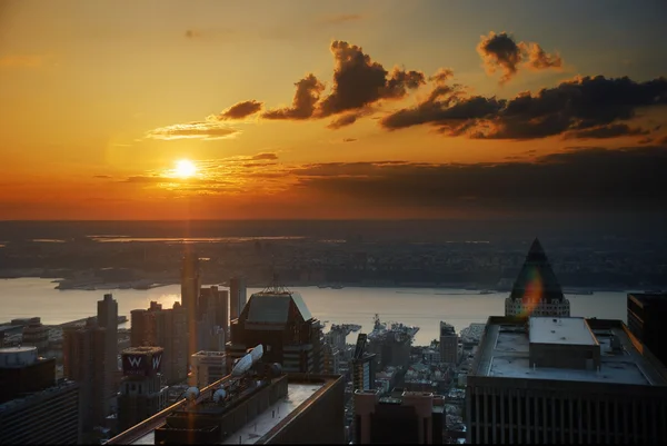 Hudsonfloden solnedgången, new york city — Stockfoto