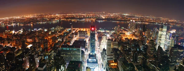 纽约市曼哈顿天际鸟瞰全景在日落 — 图库照片