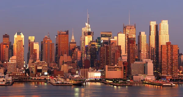 Puesta de sol en Nueva York Manhattan — Foto de Stock