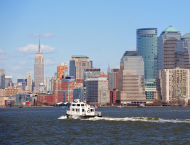 New York'un manhattan gökdelen ve tekne