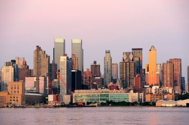 New York'un manhattan günbatımı panorama