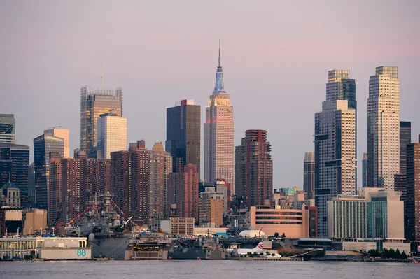 Сумерки Манхэттена — стоковое фото