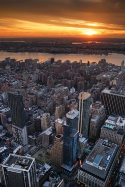 New York'ta hudson Nehri günbatımı