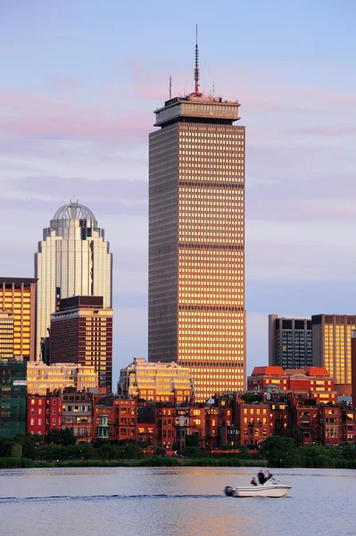 Boston şehrinin silüeti — Stok fotoğraf