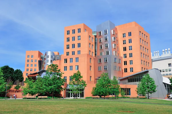 Edifício de escritórios no MIT — Fotografia de Stock
