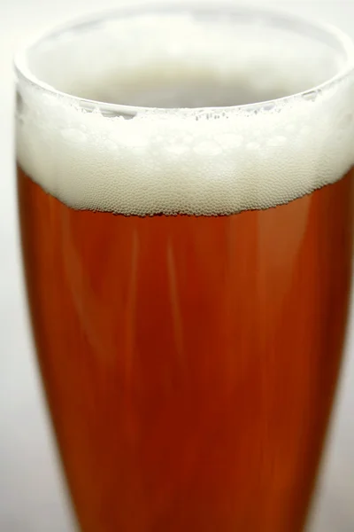Closeup of full glass of beer — Stock Photo, Image