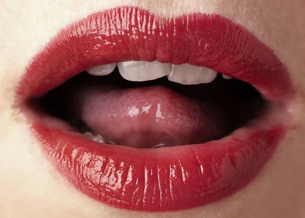 Κόκκινα χείλη — Φωτογραφία Αρχείου