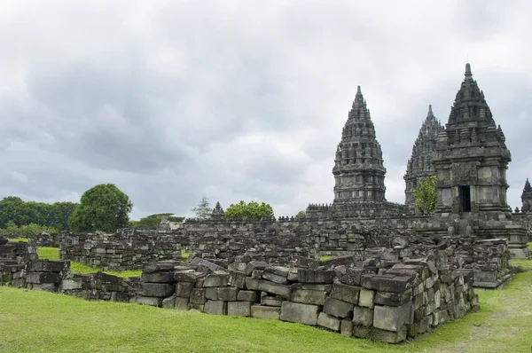 Templo Prambanan. Yogyakarta, Indonésia — Fotografia de Stock