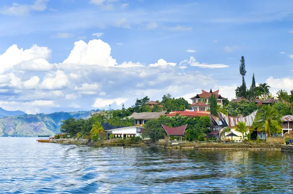 Sziget samosir, toba-tó. Szumátra — Stock Fotó