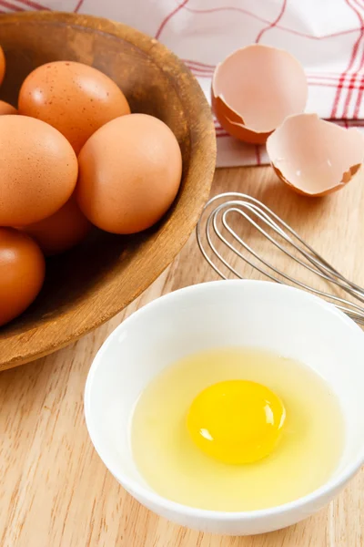 Eier zubereiten — Stockfoto