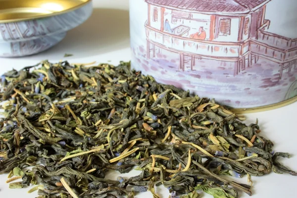 Присипка зеленого чаю — стокове фото