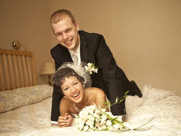 행복 한 신혼 부부 — 스톡 사진