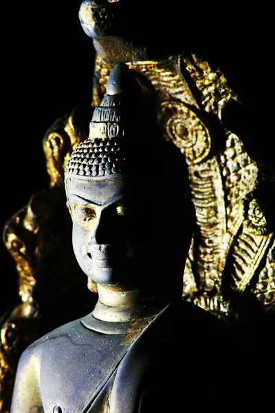 Licht van Boeddha beeld — Stockfoto
