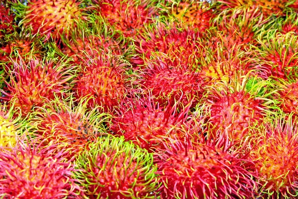 Fructe tropicale, Rambutan . — Fotografie, imagine de stoc