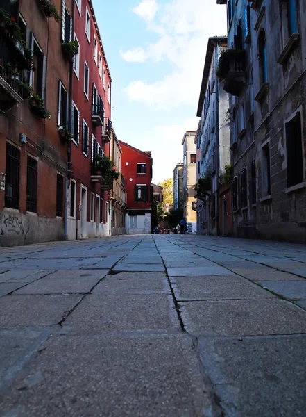 Una de las calles de Venecia Italia — Foto de Stock