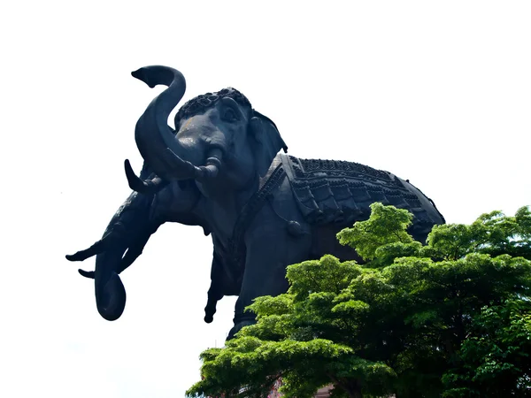 Статус слона Эравана с тремя головами — стоковое фото