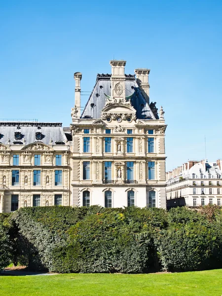 Louvre Müzesi Bahçe Manzaralı — Stok fotoğraf