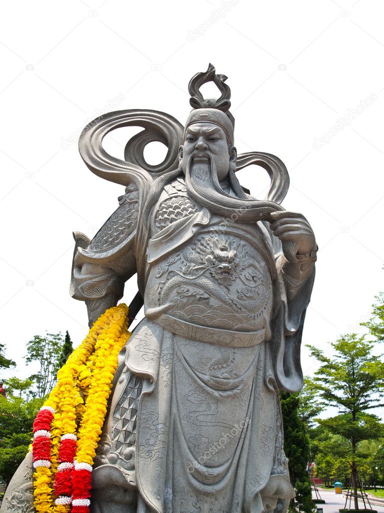 guan yu statue right or left side