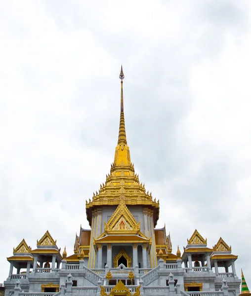 Architettura thailandese: Wat Trimit Bangkok, Thailandia — Foto Stock