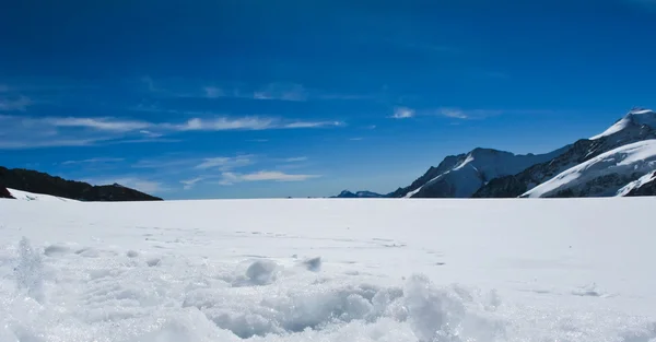 Zimní krajina na jungfrau ve Švýcarsku — Stock fotografie