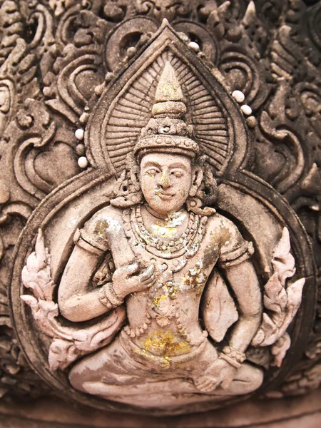 Thai style god (deva) statue stein — Stockfoto