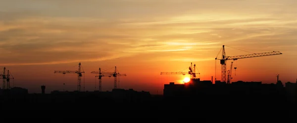 Bauen bei Sonnenuntergang — Stockfoto