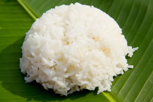 Pirinç ve muz yaprağı — Stok fotoğraf
