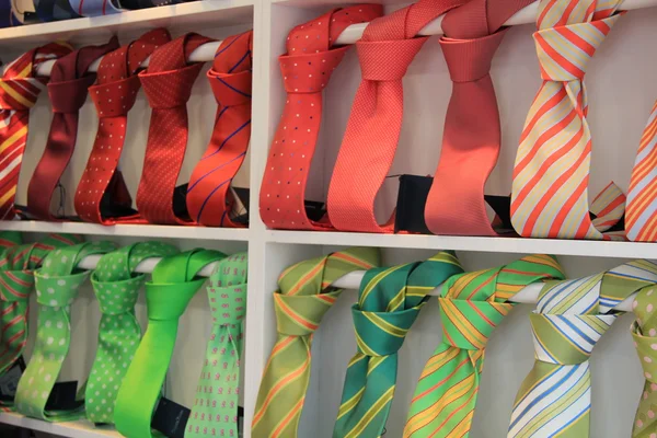 Cravates dans la boutique Images De Stock Libres De Droits