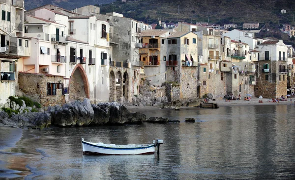 チェファル市、シチリア島 — ストック写真