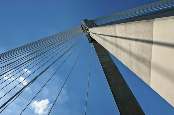 Detalj av moderna bridge abstrakt arkitekturen — Stockfoto