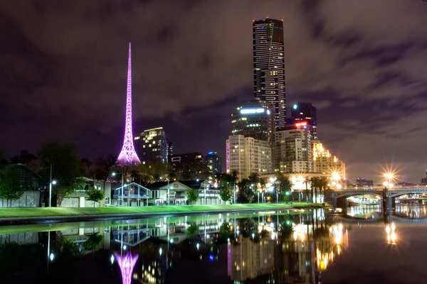 在晚上，澳大利亚墨尔本市中心城区 — 图库照片