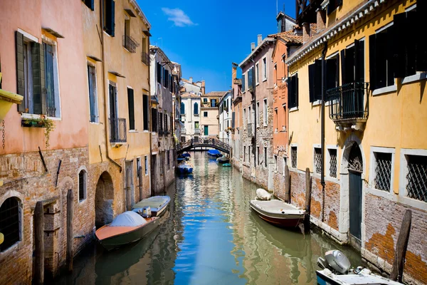 Kaupunkinäkymä Venetsia, Italia — kuvapankkivalokuva