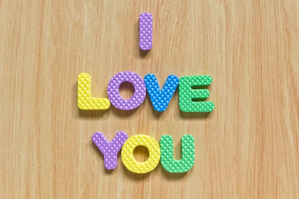 Cartas coloridas con "Te amo " —  Fotos de Stock